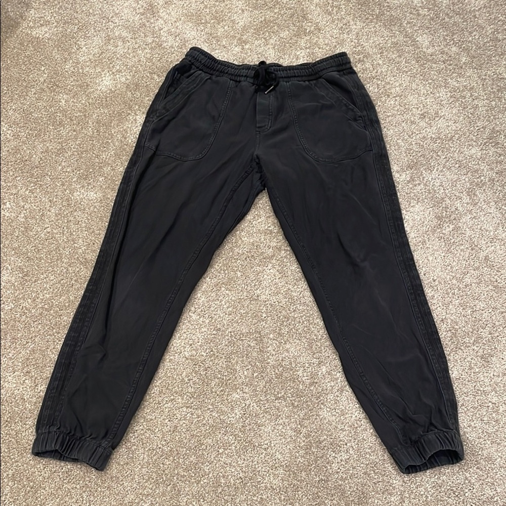 Athleta Black Ankle Cropped Pants Relaxed Fit